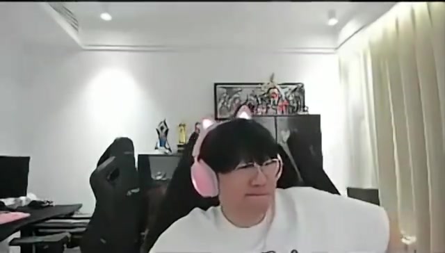 Ning：这届粉丝输了先给你来首歌，我听过“突然的陀螺”