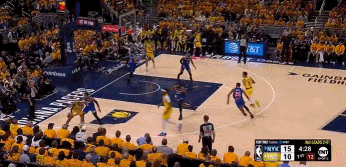 奋力反击！尼克斯连续抢篮板犯规 步行者2记三分迅速反超打停对手