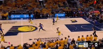 奋力反击！尼克斯连续抢篮板犯规 步行者2记三分迅速反超打停对手